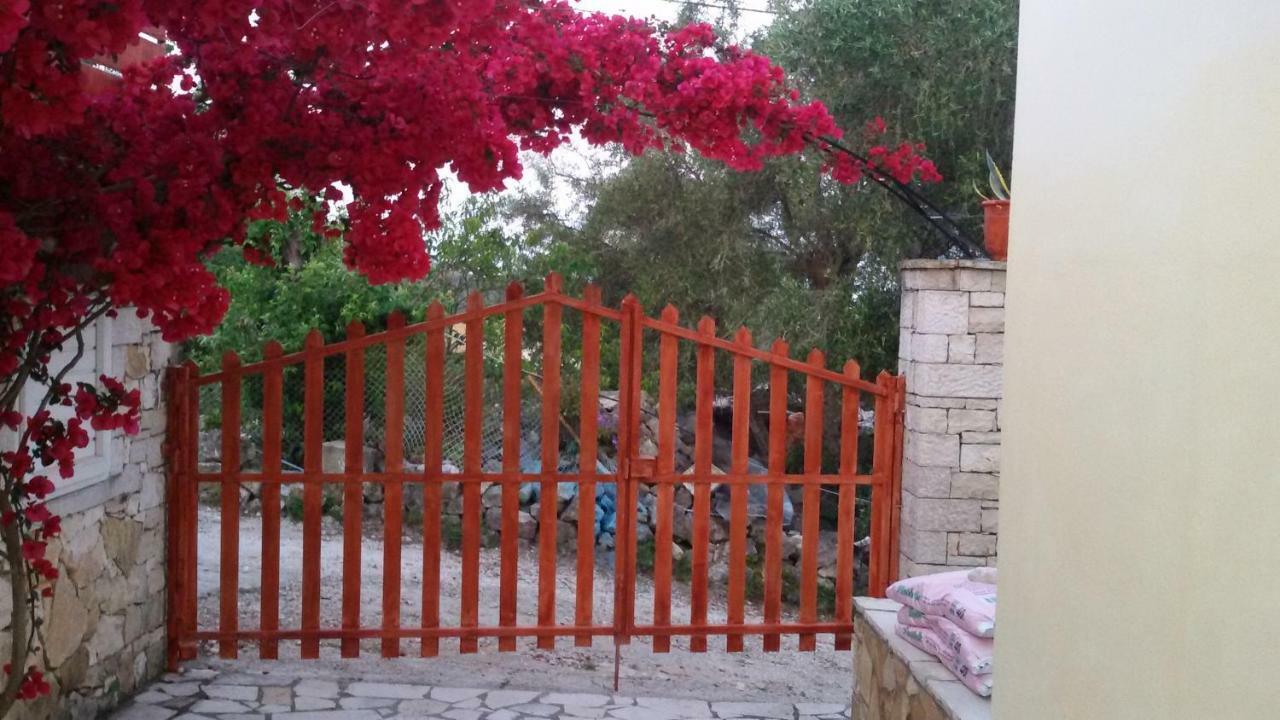 Villa Loulaki Magazia Paxi Arvanitakeika Buitenkant foto